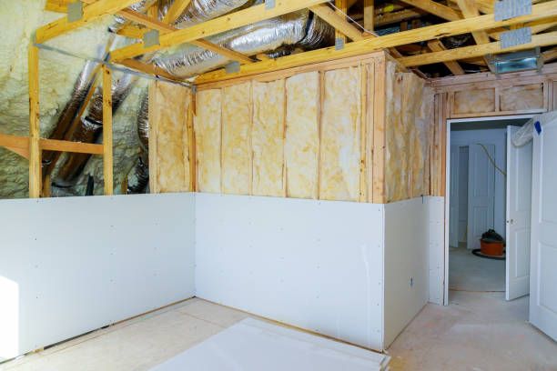 Best Residential Insulation in Lincoln Center, KS